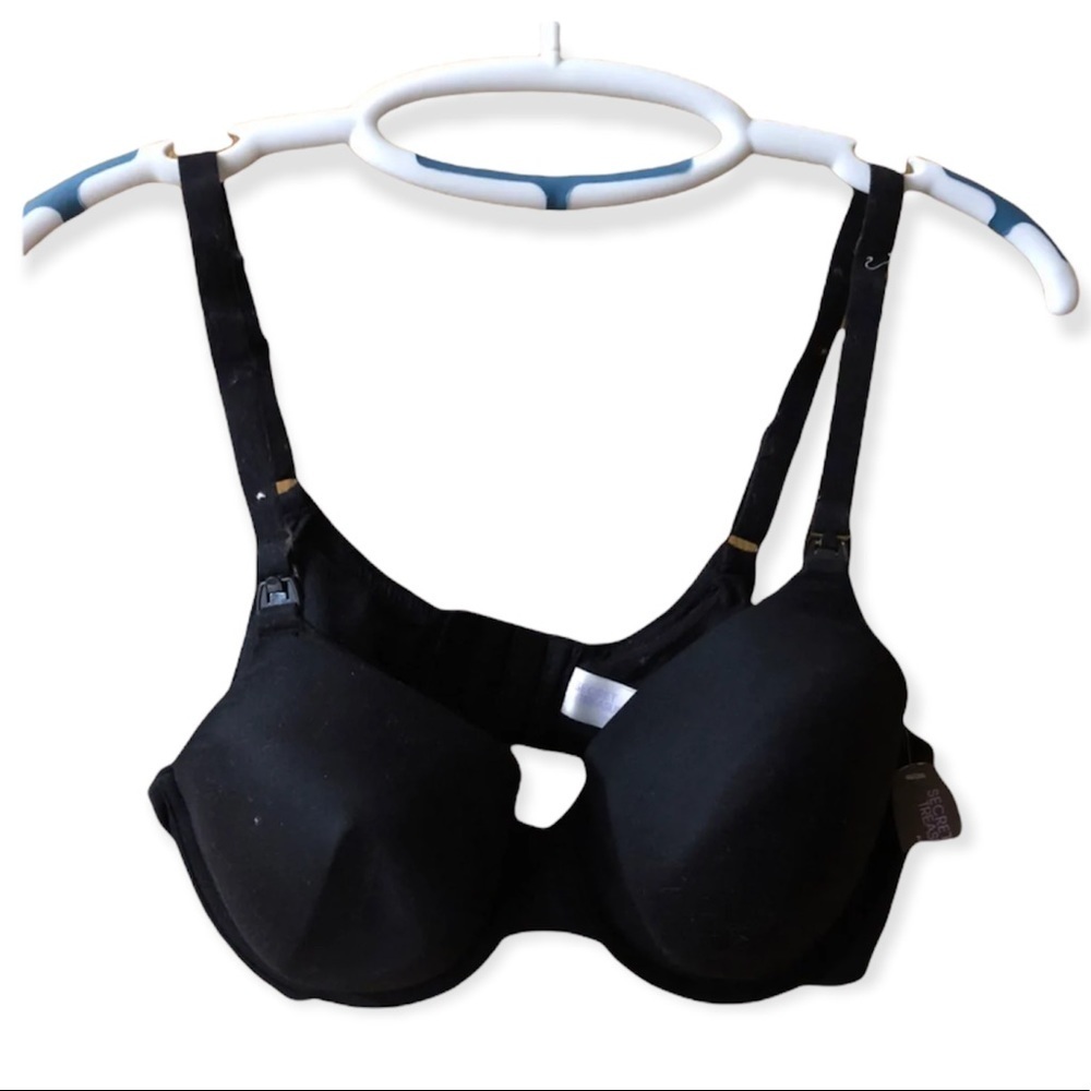 Secret Treasure Nursing Bra Size 38C black
T-Shirt stretchable Hook And Eye